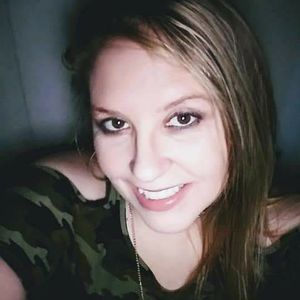 Meet your Posher, Tay